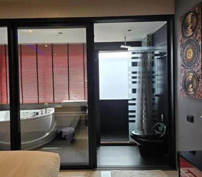 Absolute Bangla Jacuzzi Suites Condo – Fotos 3